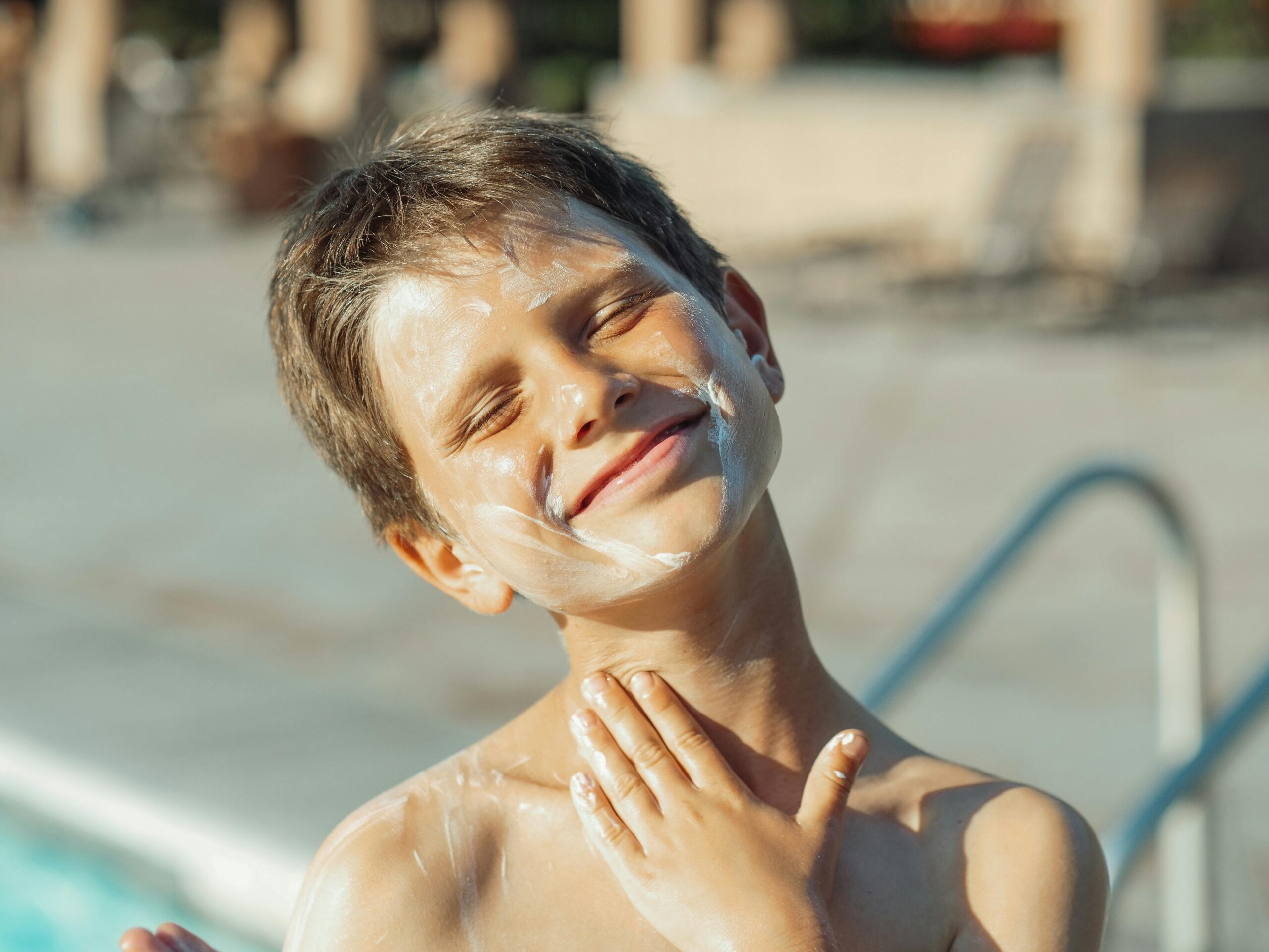 Top 5 Best Sunscreens for Kids in India (2026) – Safe & Dermatologist-Approved pexels kindelmedia 8215122